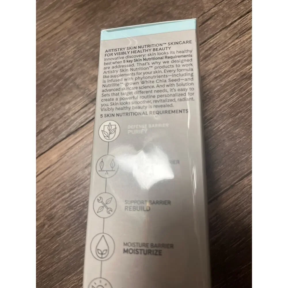 Artistry Skin Nutrition Hydrating Mousse Cleanser Vegan 145ml NIB White Chia